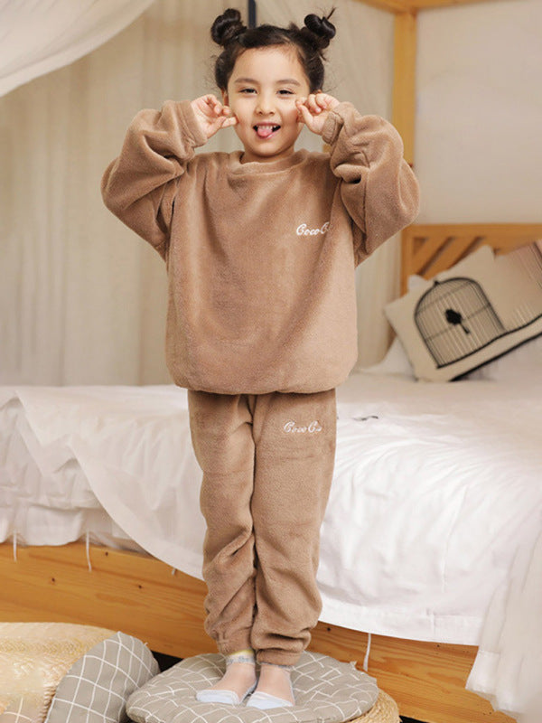 Children'S Embroidered Coral Fleece Pajama Set