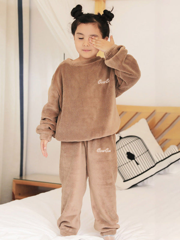 Children'S Embroidered Coral Fleece Pajama Set